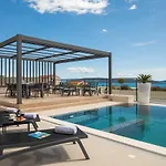 ヴィラ Luxury Spotlight With Pool Kaštela
